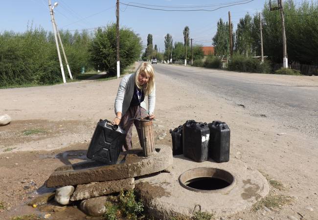 Book Donation - Bunyoni - Uganda
